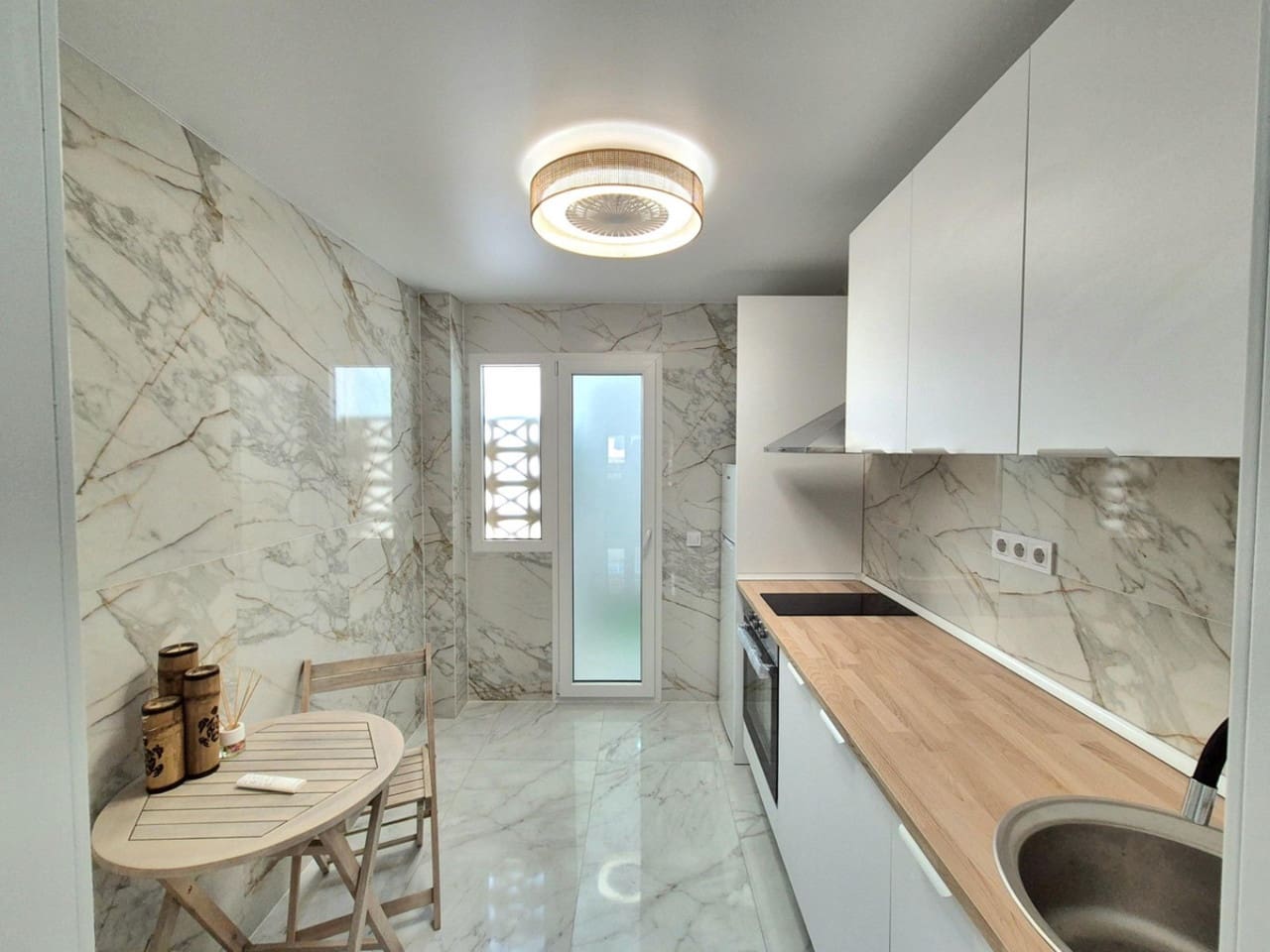 Apartamento de 3 habitaciones en Torrevieja en venta - 220.000 € (Ref: 9578130)