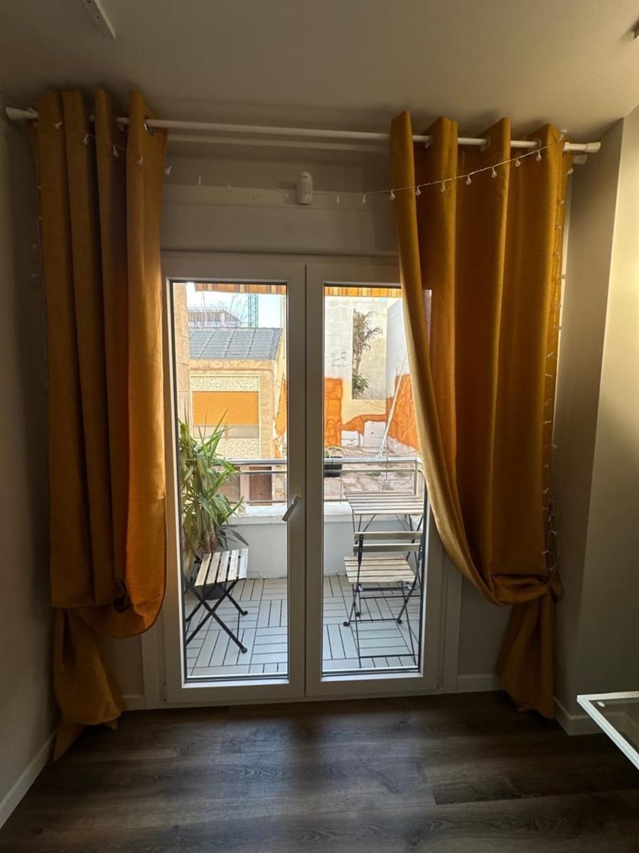 Apartamento de 2 habitaciones en Torrevieja en venta - 158.000 € (Ref: 9578140)