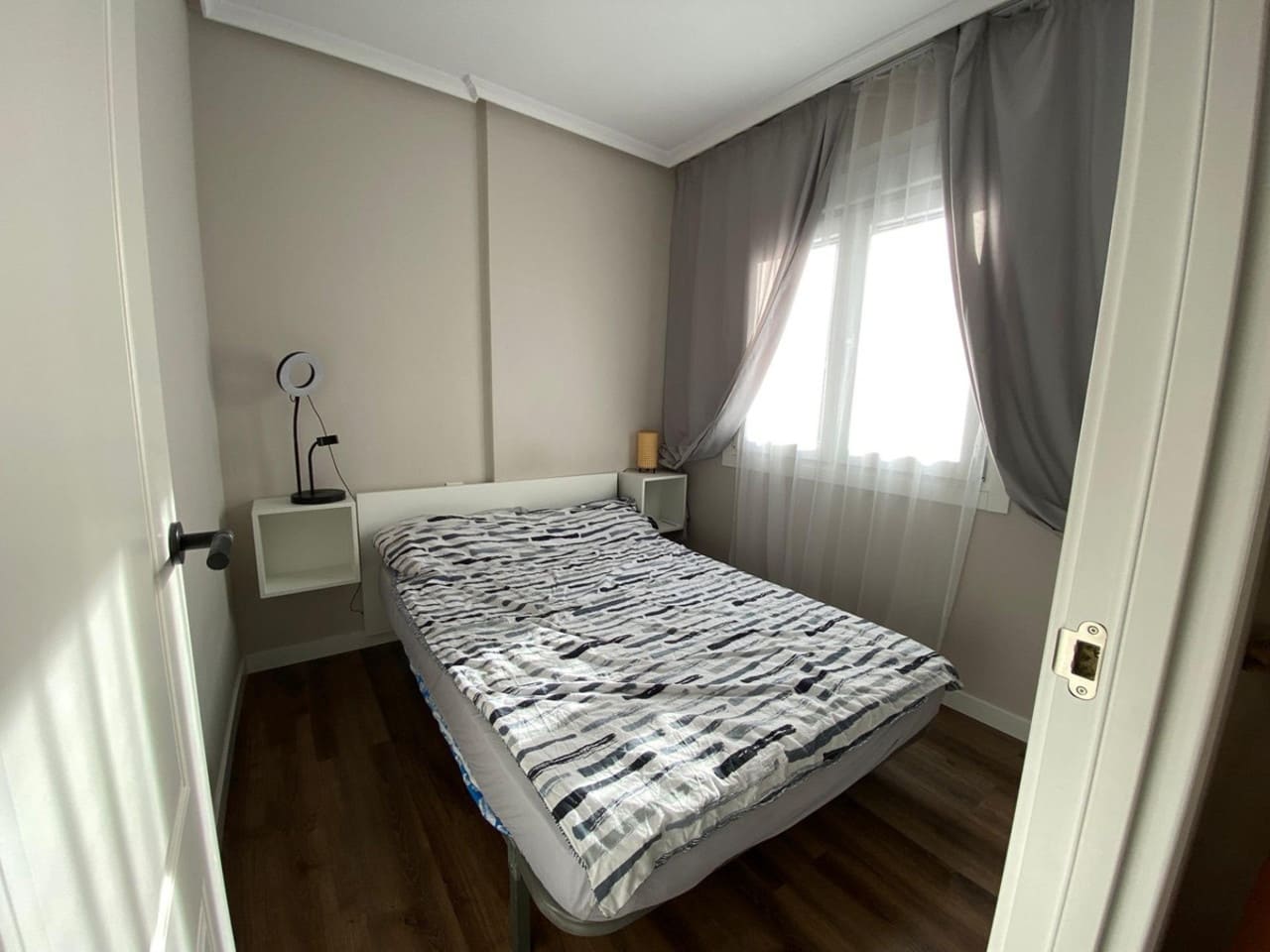 Apartamento de 2 habitaciones en Torrevieja en venta - 158.000 € (Ref: 9578140)