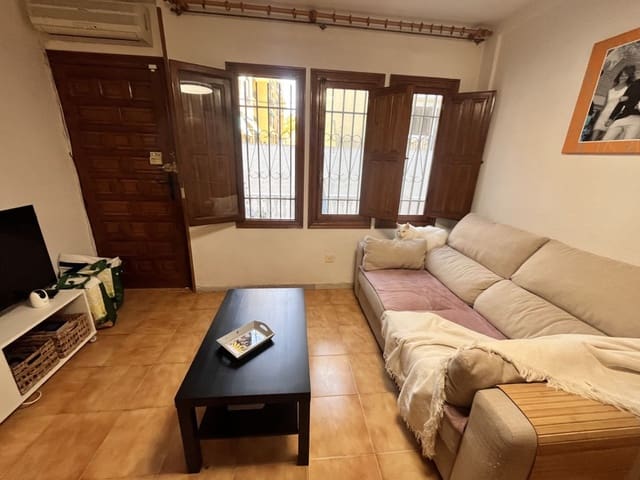 4 quarto Moradia para venda em La Mata, Torrevieja com piscina - 209 900 € (Ref: 9578141)