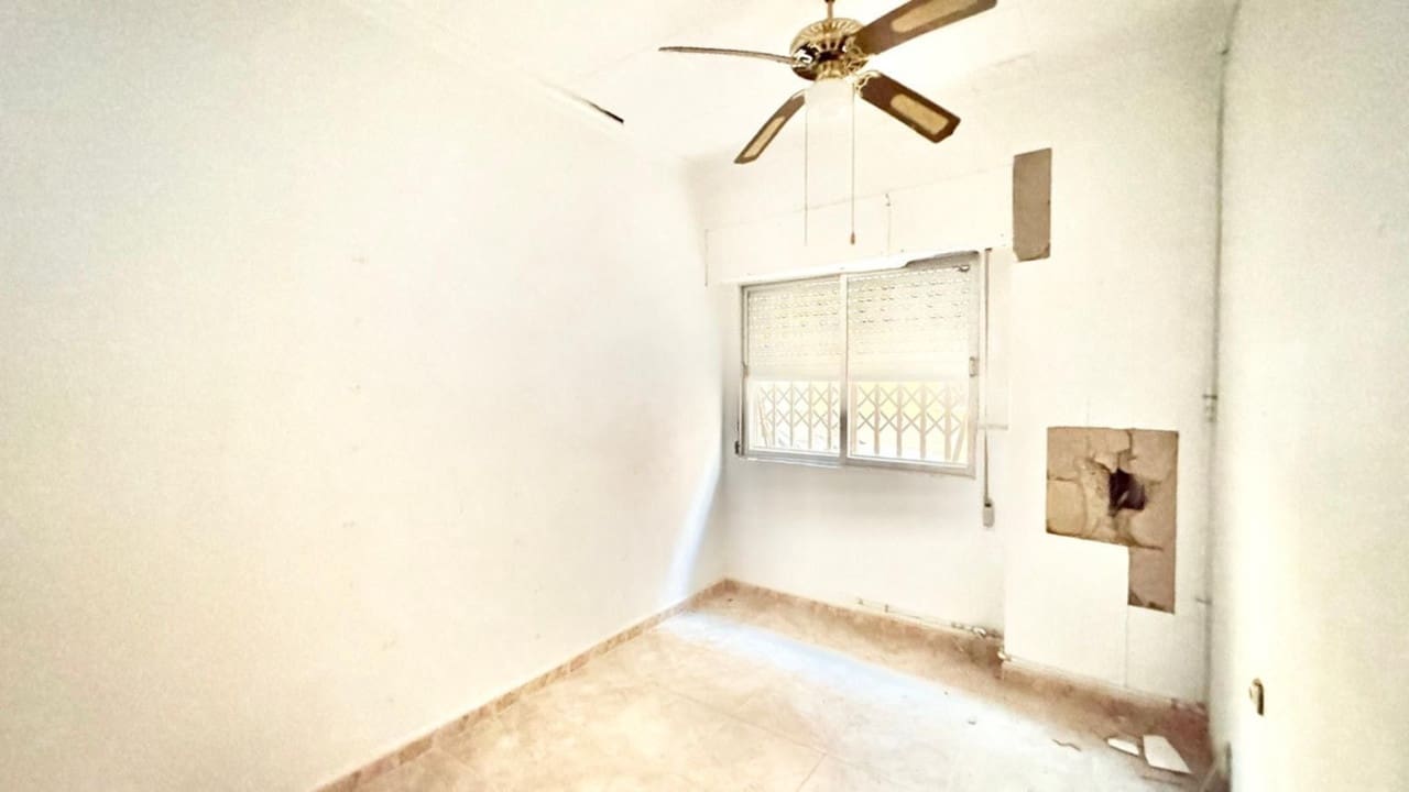 4 sovrum Lägenhet till salu i Torrevieja - 169 000 € (Ref: 9578151)