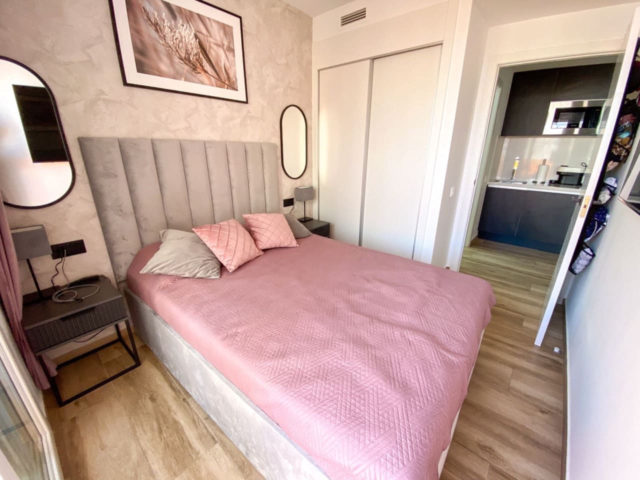 Apartamento de 1 habitación en Torrevieja en venta con piscina - 185.000 € (Ref: 9578154)