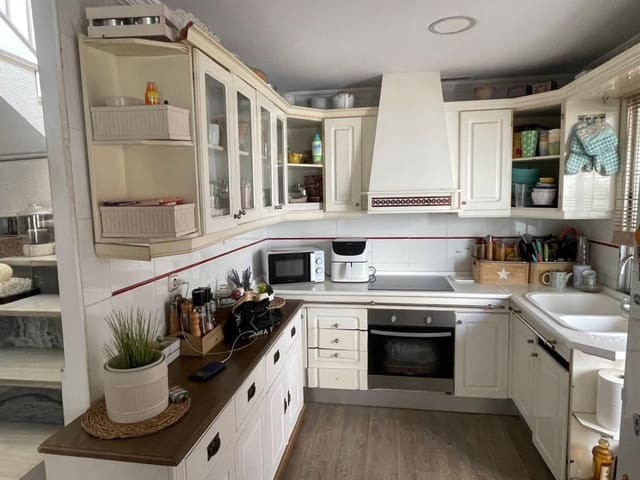 3 makuuhuone Huvila myytävänä paikassa Rojales - 172 900 € (Ref: 9578155)