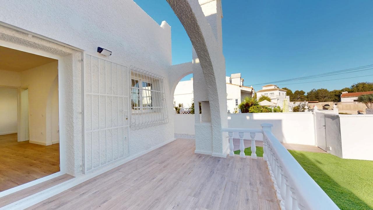 2 soverom Villa til salgs i Villamartin - € 199 000 (Ref: 9598453)