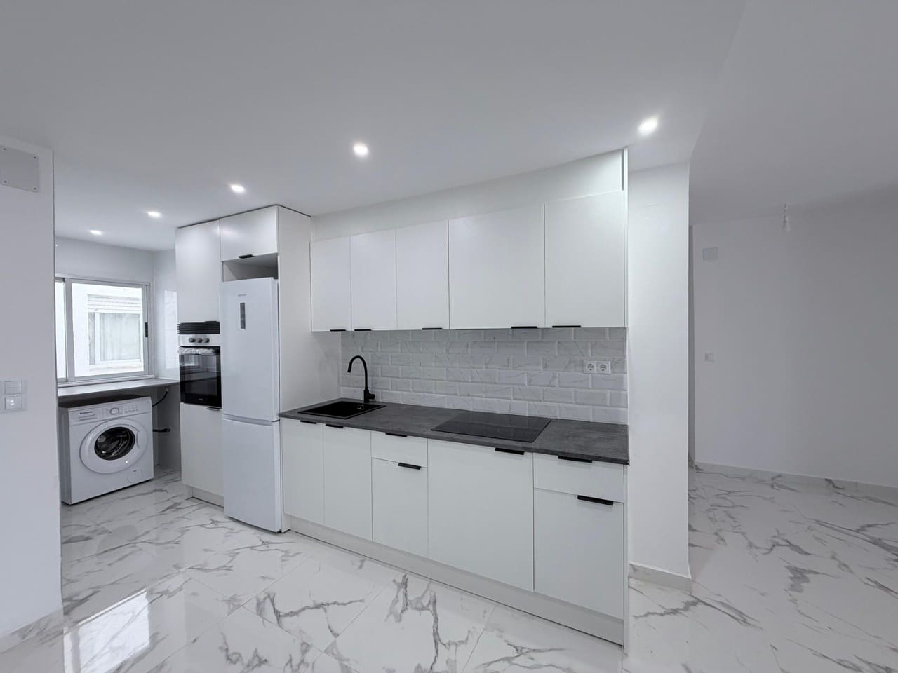 3 sypialnia Apartament na sprzedaż w Torrevieja - 219 000 € (Ref: 9598455)