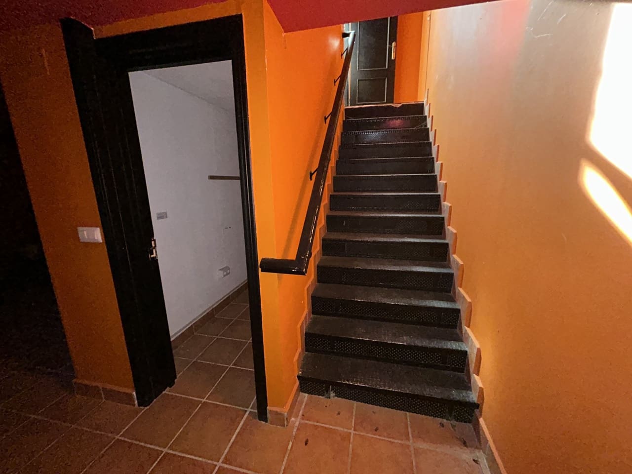 Kommersiell til salgs i Villamartin - € 180 000 (Ref: 9618567)