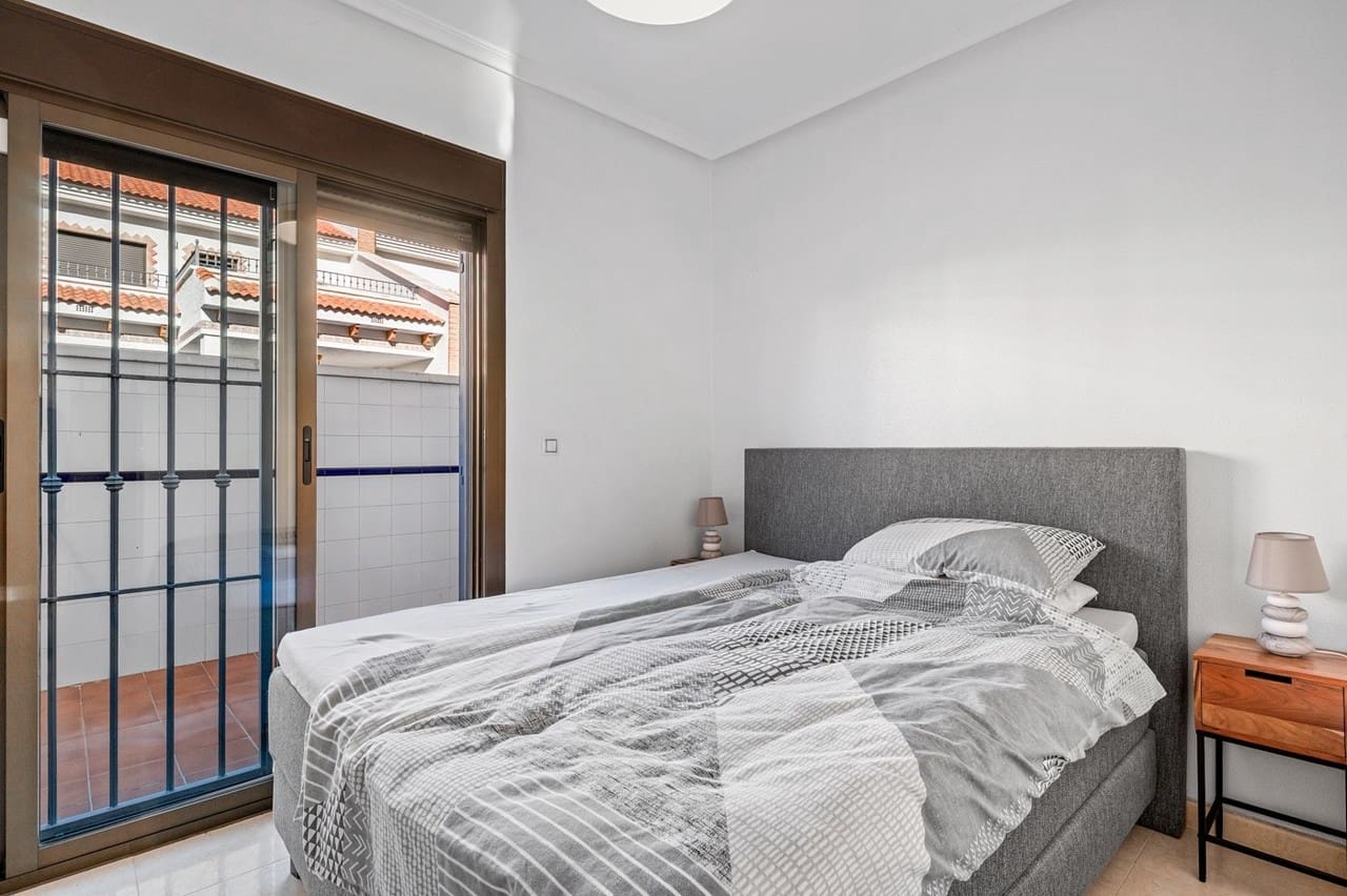 3 sovrum Hus till salu i San Miguel de Salinas med pool - 219 000 € (Ref: 9634025)