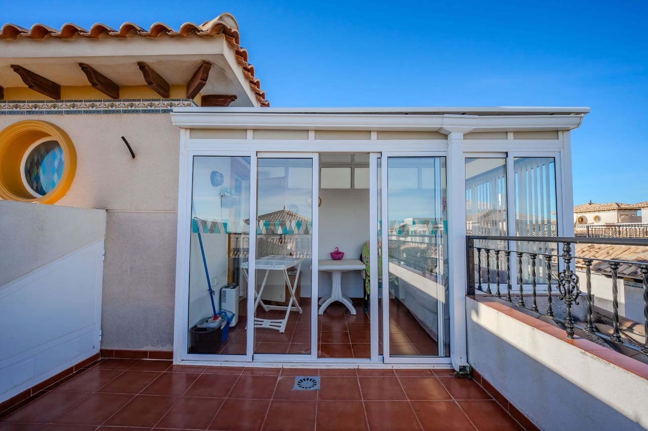 2 quarto Moradia para venda em La Zenia com piscina - 209 000 € (Ref: 9639312)