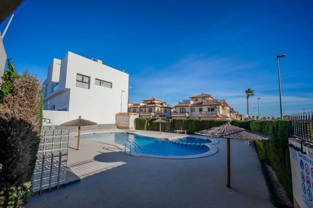 2 bedroom Villa for sale in La Zenia, Orihuela with pool - € 219,950 (Ref: 9639312)