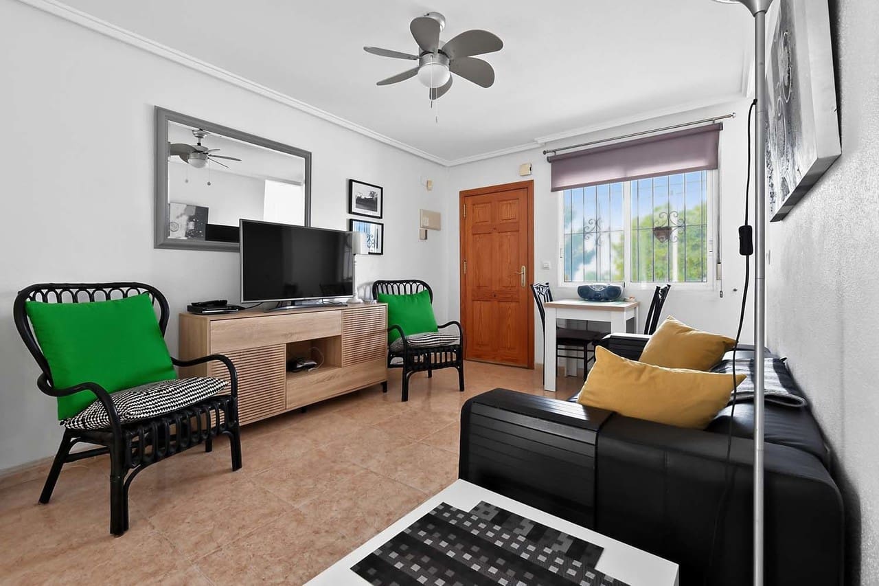 3 bedroom Villa for sale in Pinar de Campoverde - € 159,950 (Ref: 9679667)