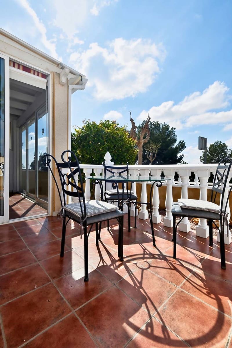 3 bedroom Villa for sale in Pinar de Campoverde - € 159,950 (Ref: 9679667)