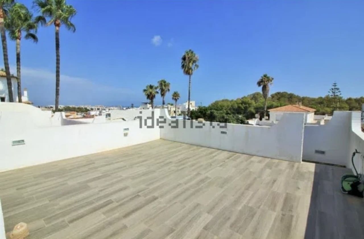 2 makuuhuone Huvila myytävänä paikassa Villamartin mukana uima-altaan - 249 950 € (Ref: 9684156)