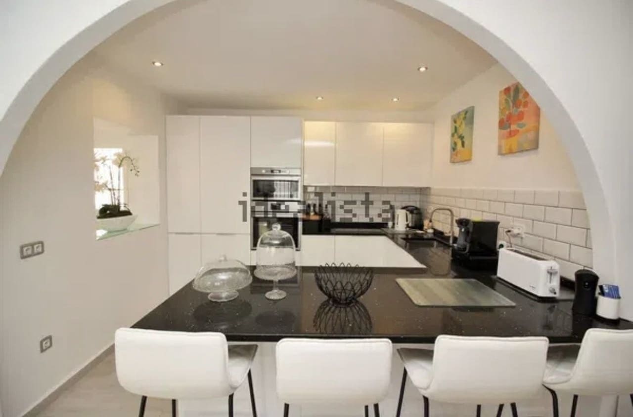 2 makuuhuone Huvila myytävänä paikassa Villamartin mukana uima-altaan - 249 950 € (Ref: 9684156)