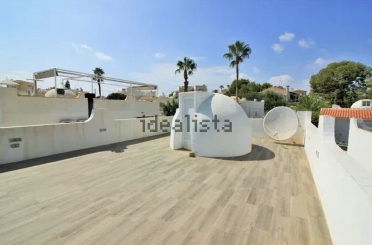 2 makuuhuone Huvila myytävänä paikassa Villamartin mukana uima-altaan - 249 950 € (Ref: 9684156)