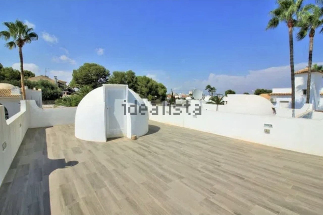 2 makuuhuone Huvila myytävänä paikassa Villamartin mukana uima-altaan - 249 950 € (Ref: 9684156)