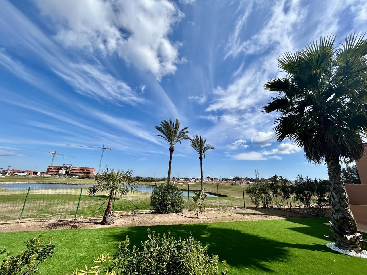 3 Zimmer Apartment zu verkaufen in Los Alcazares mit Pool Garage - 275.000 € (Ref: 9684160)