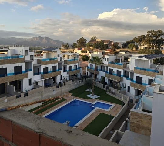 3 soveværelse Byhus til salg i Bigastro med swimmingpool - € 250.000 (Ref: 9684202)