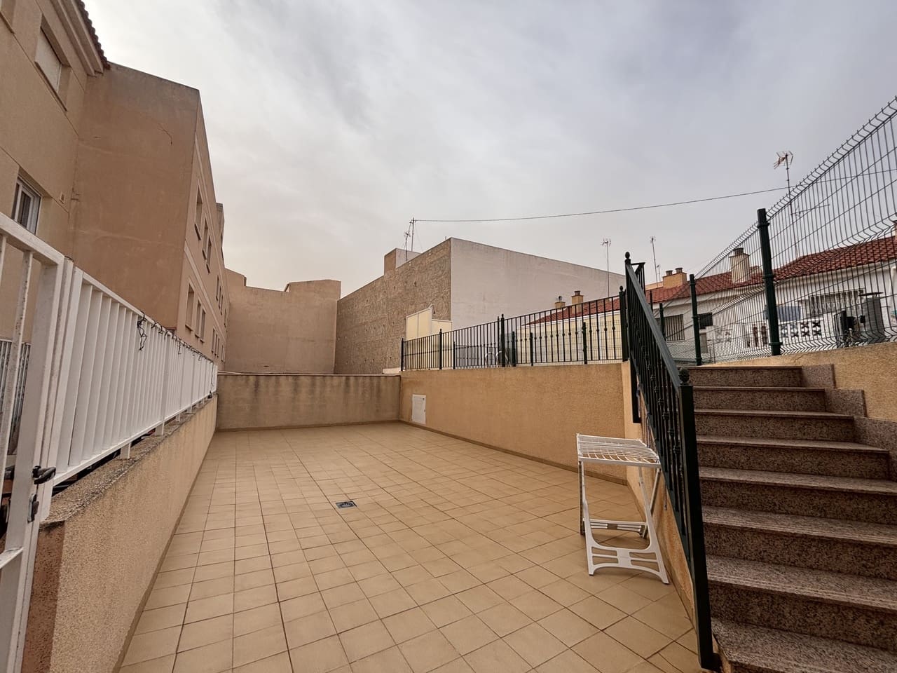 2 soverom Leilighet til salgs i Lo Pagan med svømmebasseng garasje - € 257 000 (Ref: 9684215)