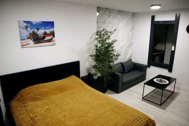 Apartment for sale in Levante Alto, Benidorm with pool - € 269,000 (Ref: 9684217)