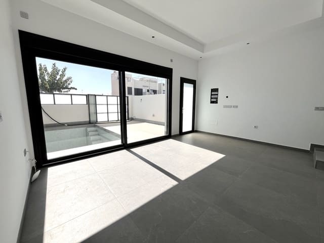 3 soverom Villa til salgs i Lo Pagan, San Pedro del Pinatar med svømmebasseng - € 325 000 (Ref: 9684218)
