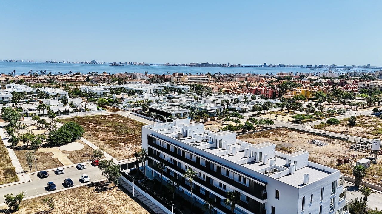 2 bedroom Apartment for sale in Mar de Cristal with pool garage - € 280,000 (Ref: 9684219)