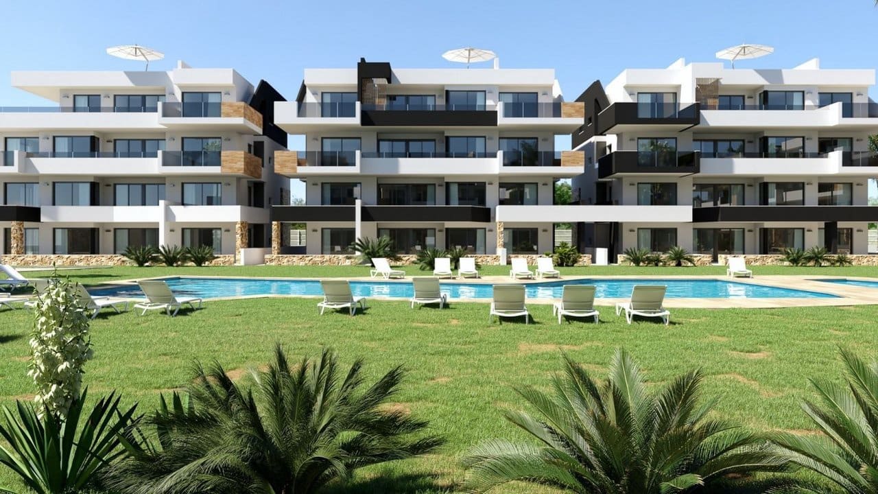 2 soverom Penthouse til salgs i Playa Flamenca med svømmebasseng - € 289 000 (Ref: 9684220)