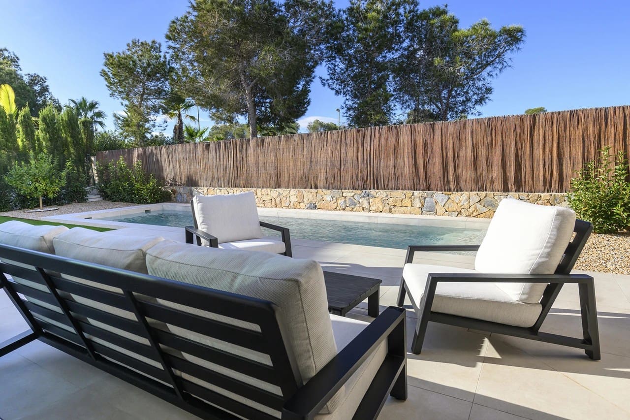 3 bedroom Villa for sale in Las Colinas Golf with pool garage - € 1,030,000 (Ref: 9713727)