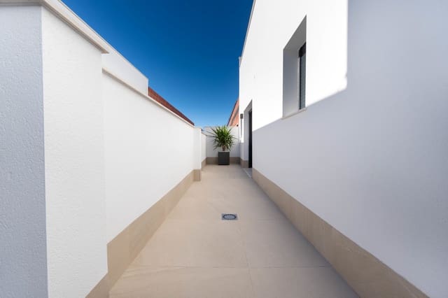 3 chambre Villa/Maison à vendre à San Pedro del Pinatar ciudad, San Pedro del Pinatar avec piscine - 455 000 € (Ref: 9713729)