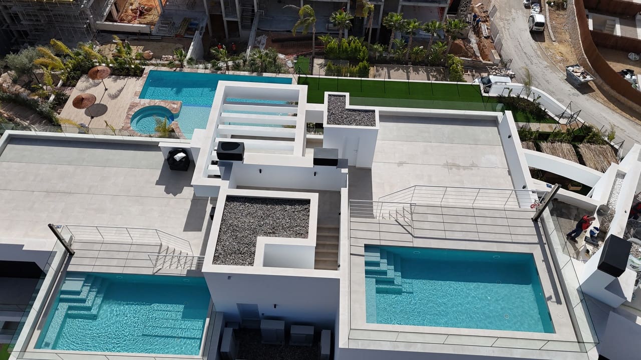 2 makuuhuone Kattohuoneisto myytävänä paikassa Las Colinas Golf mukana uima-altaan 
autotalli - 925 000 € (Ref: 9713730)