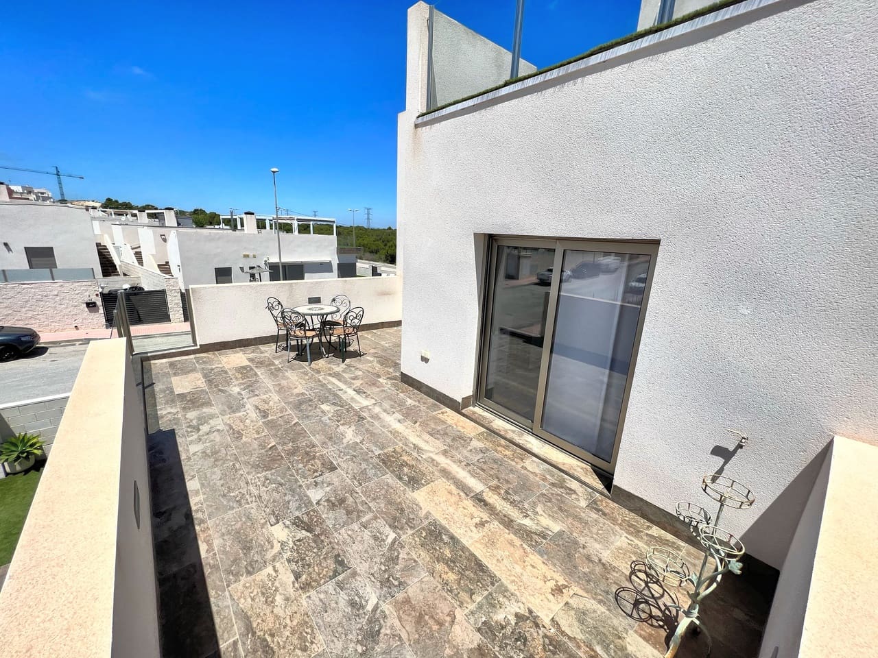 4 bedroom Villa for sale in Punta Prima with pool - € 555,000 (Ref: 9713736)