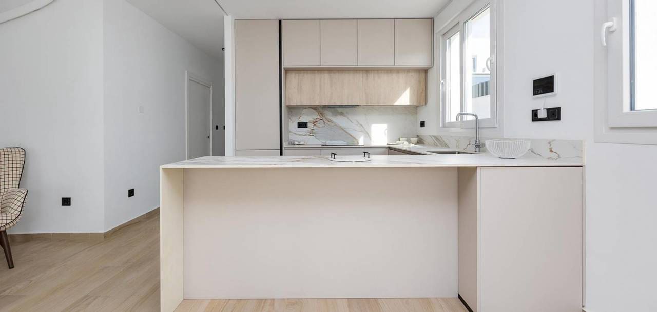 3 quarto Casa em Banda para venda em Torrevieja com piscina garagem - 650 000 € (Ref: 9713775)