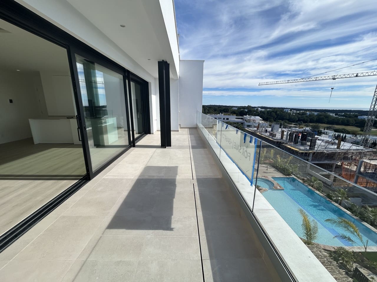 2 makuuhuone Kattohuoneisto myytävänä paikassa Las Colinas Golf mukana uima-altaan 
autotalli - 925 000 € (Ref: 9713811)