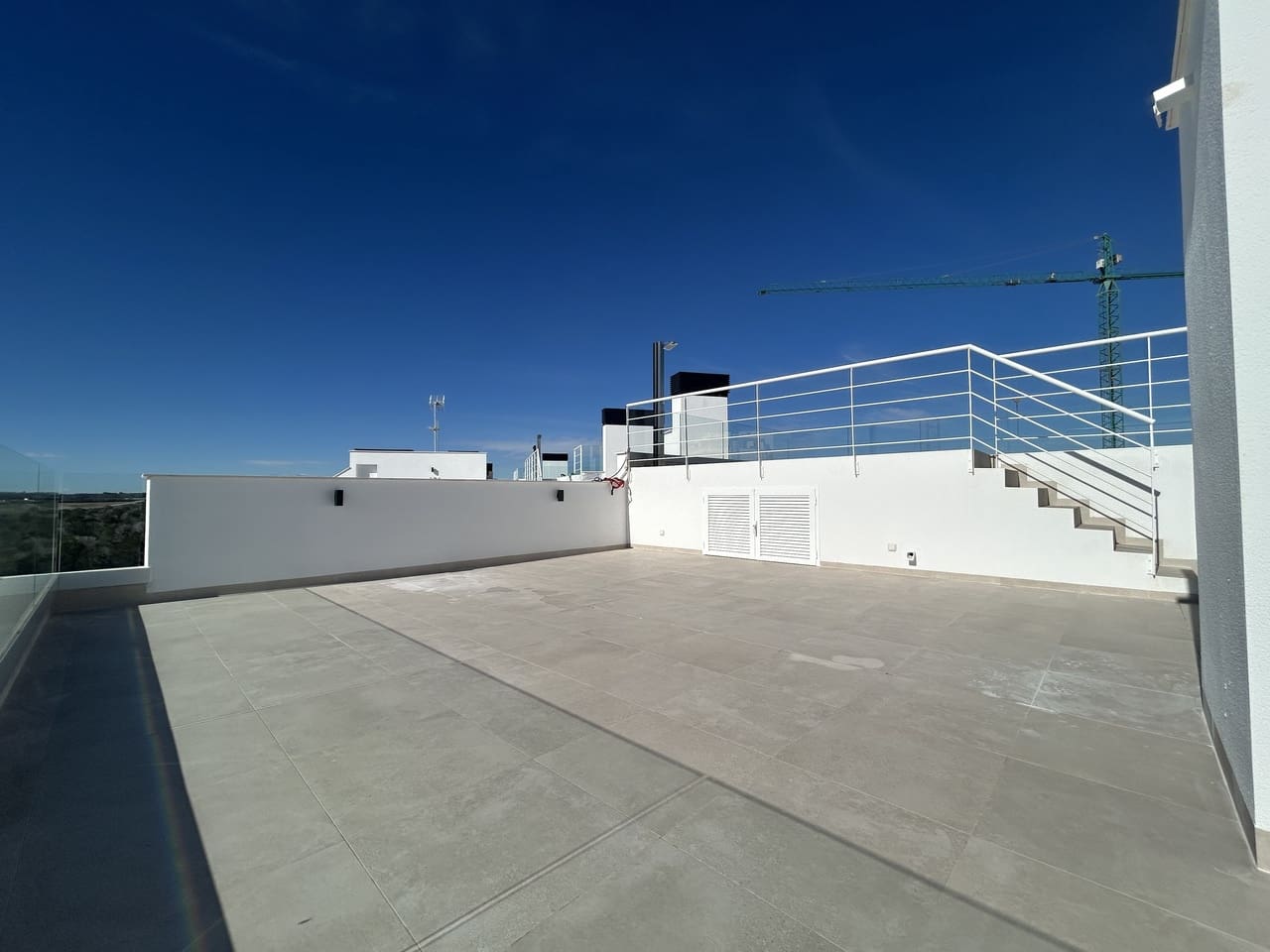 2 makuuhuone Kattohuoneisto myytävänä paikassa Las Colinas Golf mukana uima-altaan 
autotalli - 925 000 € (Ref: 9713811)