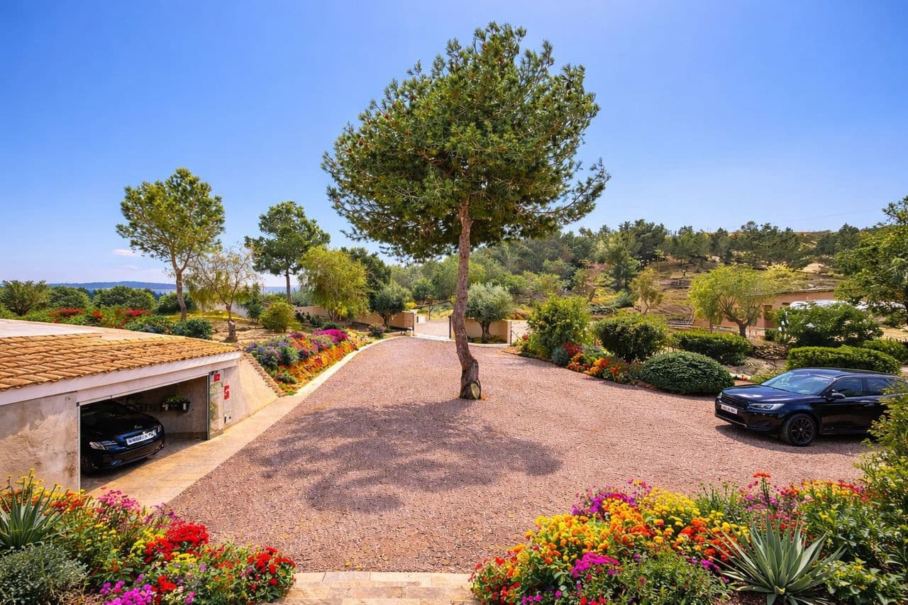 4 bedroom Villa for sale in Torremendo with pool garage - € 1,100,000 (Ref: 9713816)