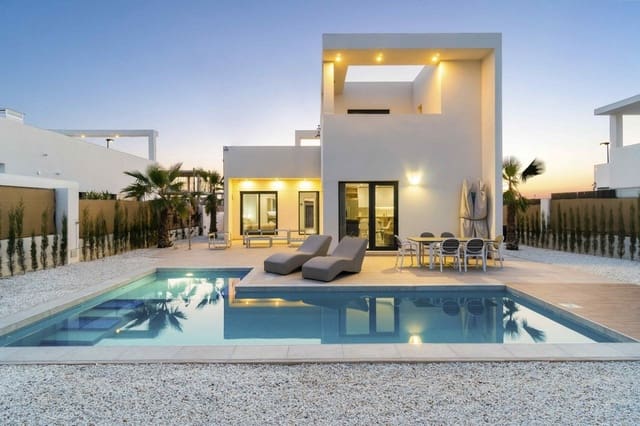 3 soveværelse Villa til salg i Benijófar med swimmingpool - € 520.000 (Ref: 9713826)