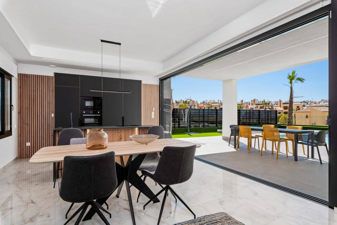 3 Zimmer Villa zu verkaufen in Algorfa mit Pool Garage - 680.000 € (Ref: 9713834)
