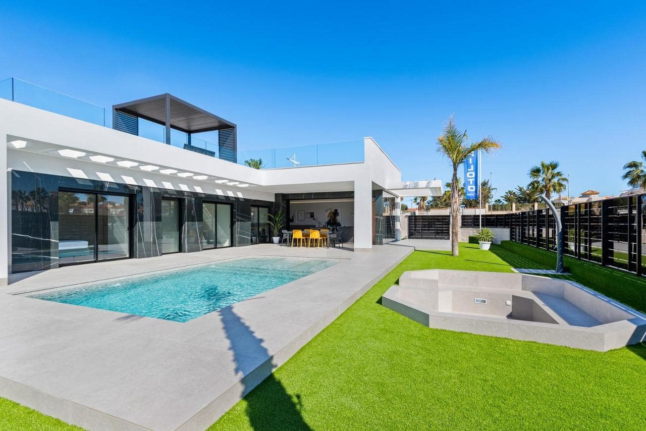 3 Zimmer Villa zu verkaufen in Algorfa mit Pool Garage - 680.000 € (Ref: 9713834)