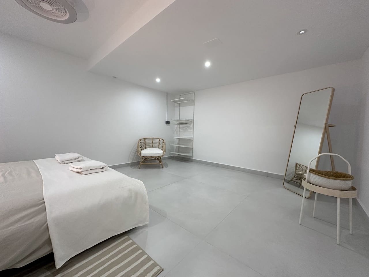 3 bedroom Villa for sale in San Miguel de Salinas with pool - € 1,295,000 (Ref: 9713835)