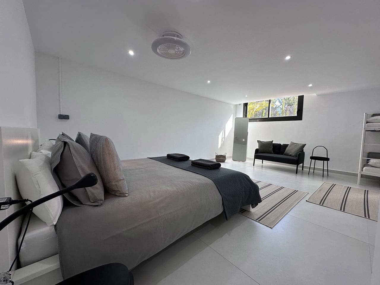 3 bedroom Villa for sale in San Miguel de Salinas with pool - € 1,295,000 (Ref: 9713835)