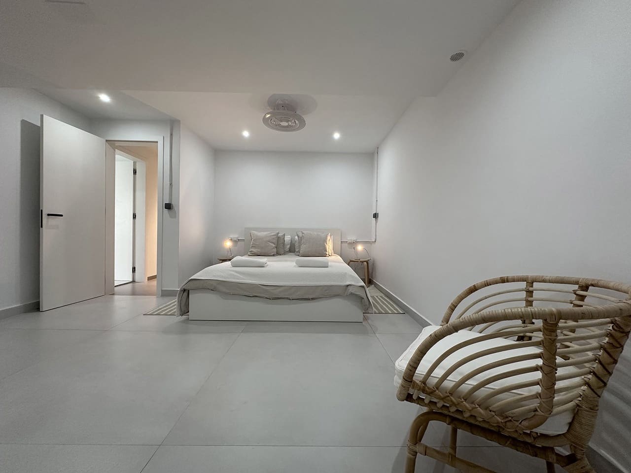 3 bedroom Villa for sale in San Miguel de Salinas with pool - € 1,295,000 (Ref: 9713835)