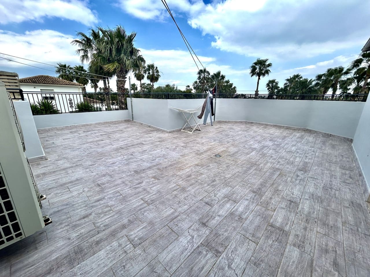 4 Zimmer Villa zu verkaufen in Catral mit Pool Garage - 549.000 € (Ref: 9715543)