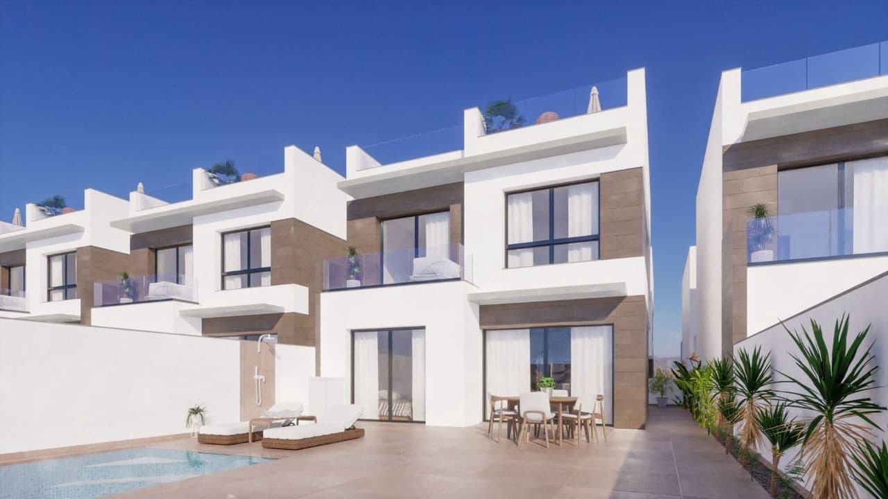 3 Zimmer Villa zu verkaufen in Ciudad Quesada mit Pool - 395.000 € (Ref: 9715545)