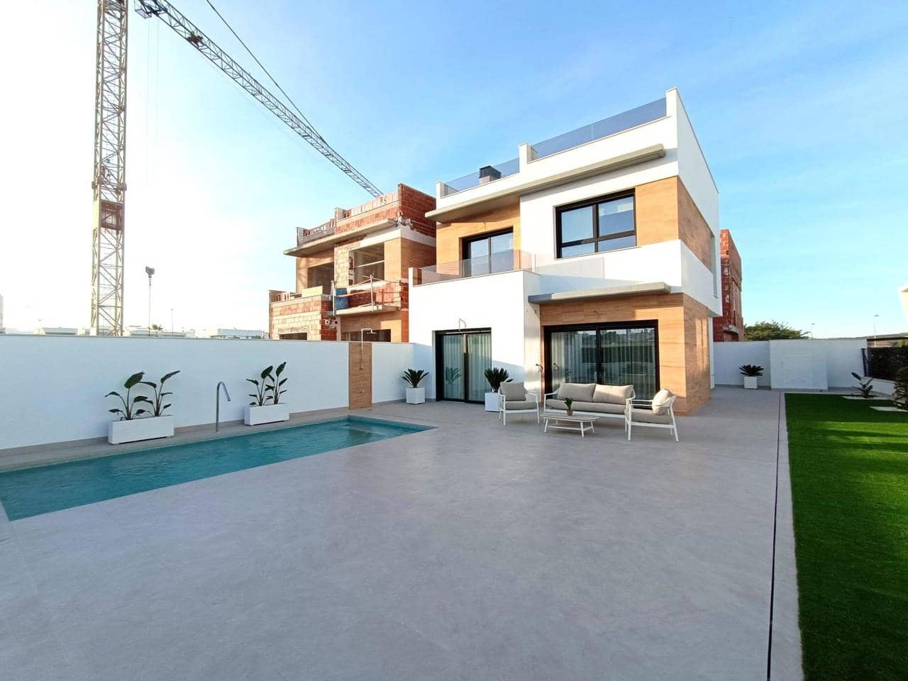 3 Zimmer Villa zu verkaufen in Ciudad Quesada mit Pool - 395.000 € (Ref: 9715545)