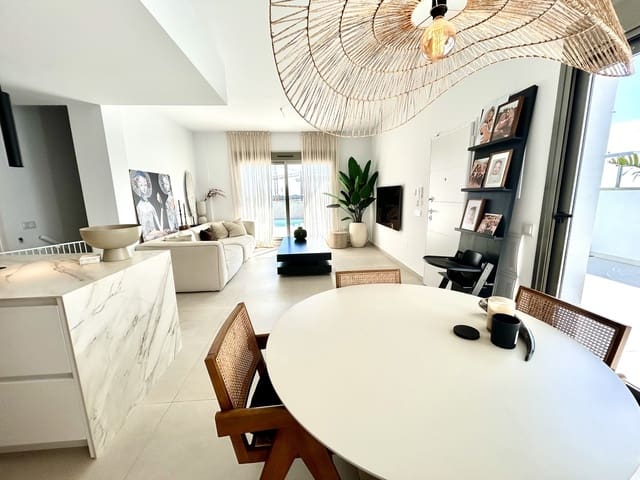 4 chambre Villa/Maison à vendre à San Miguel de Salinas avec piscine - 605 000 € (Ref: 9730404)