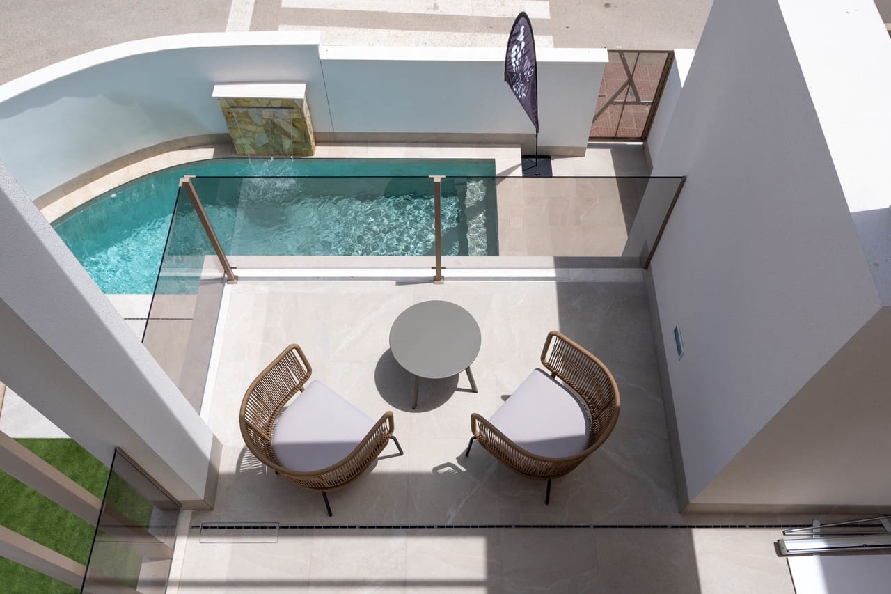 Casa de 3 habitaciones en Los Alcázares en venta con piscina - 439.000 € (Ref: 9730581)