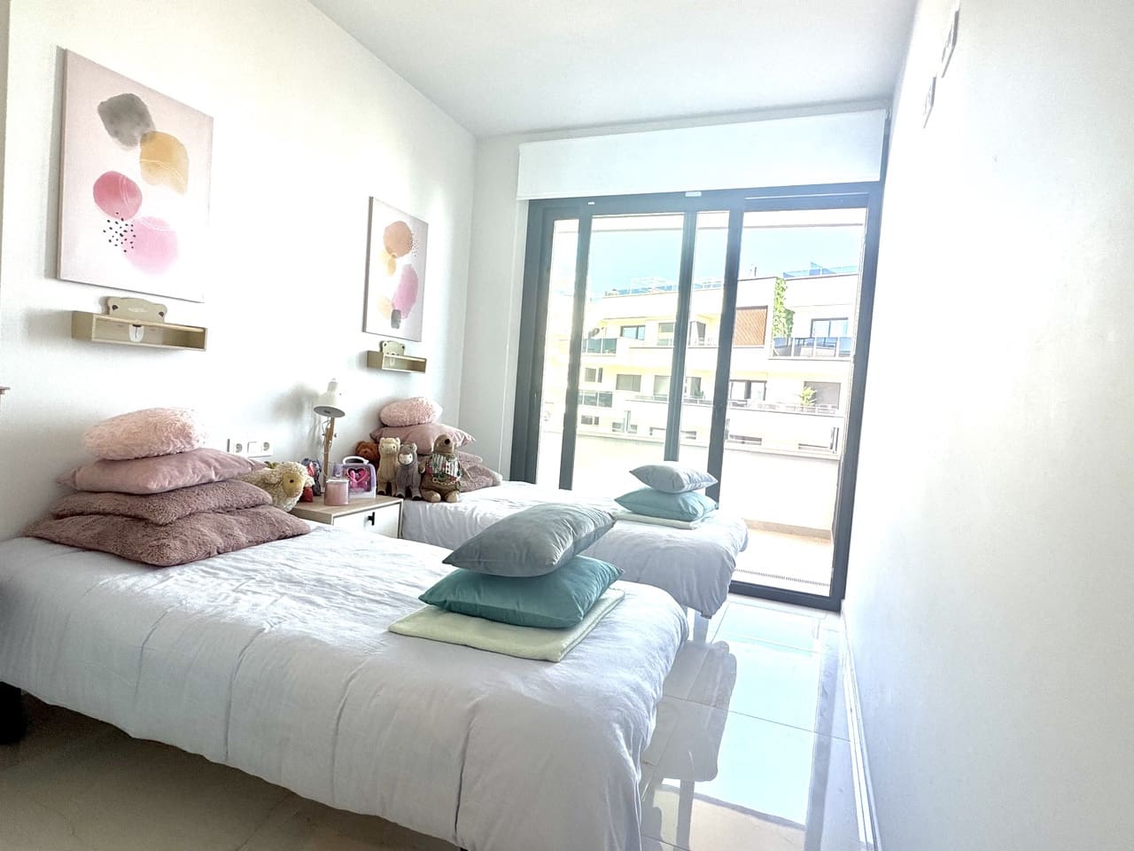 Apartamento de 3 habitaciones en Playa Flamenca en venta con piscina garaje - 450.000 € (Ref: 9735938)