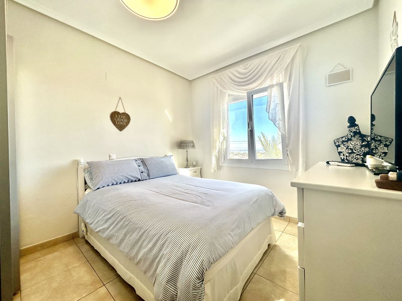 2 bedroom Villa for sale in Villamartin with pool - € 390,000 (Ref: 9739113)