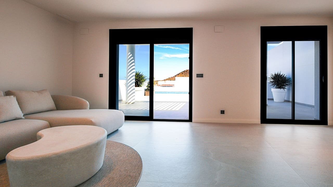 Chalet de 4 habitaciones en Ciudad Quesada en venta con piscina garaje - 798.500 € (Ref: 9781327)