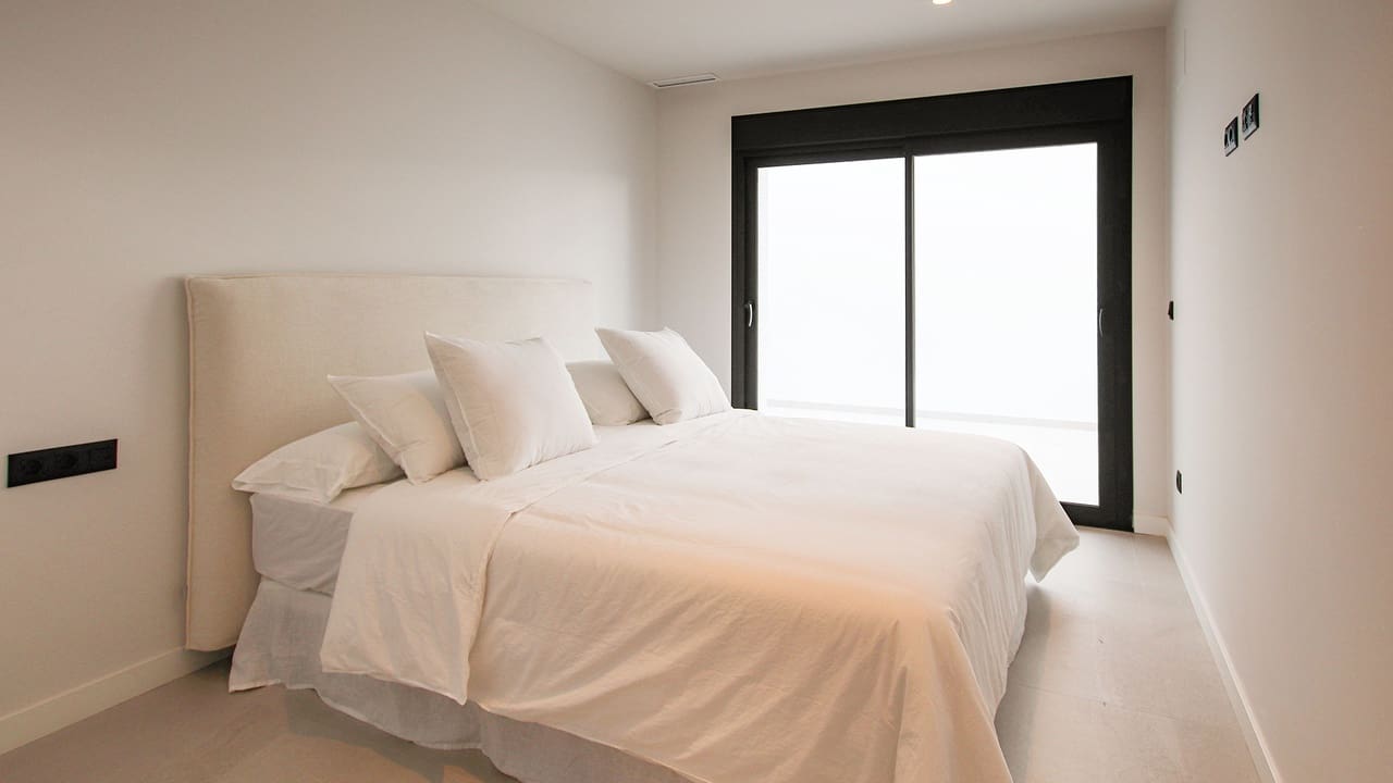 Chalet de 4 habitaciones en Ciudad Quesada en venta con piscina garaje - 798.500 € (Ref: 9781327)