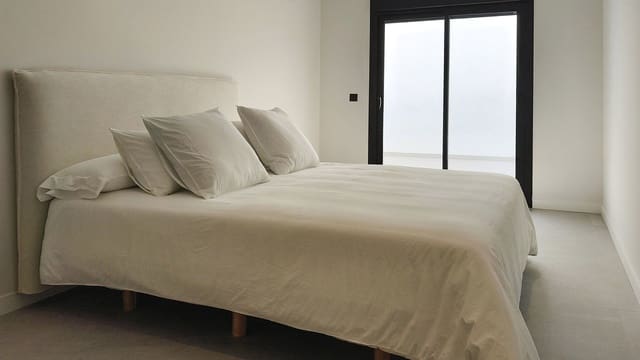 4 quarto Moradia para venda em Doña Pepa, Rojales com piscina - 788 750 € (Ref: 9781330)